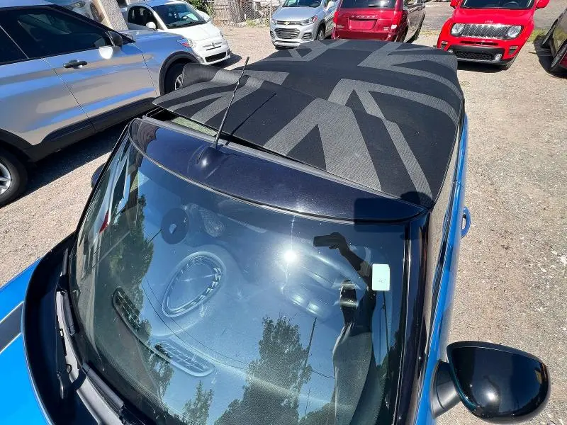 2016 MINI COOPER   