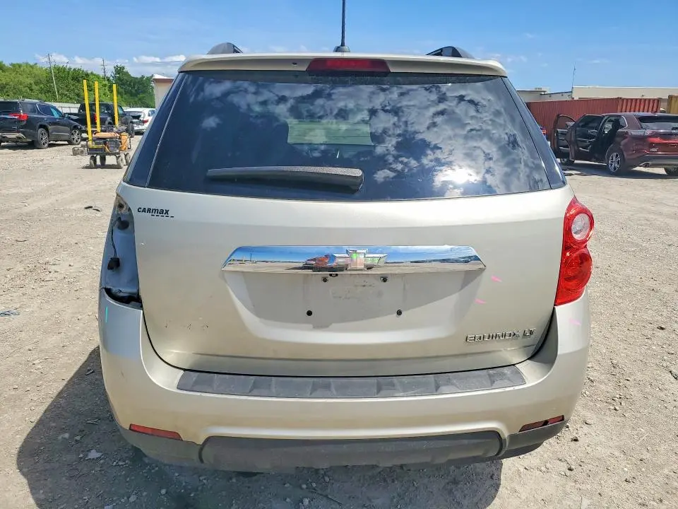 2015 CHEVROLET EQUINOX LT  