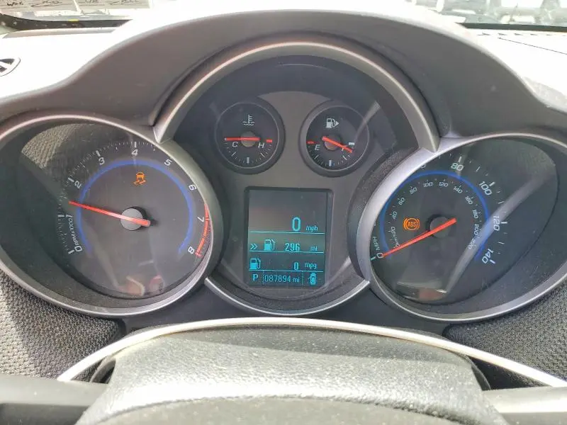 2012 CHEVROLET CRUZE LT  