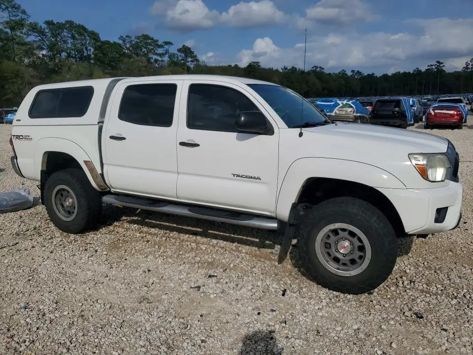 2013 TOYOTA TACOMA V6  