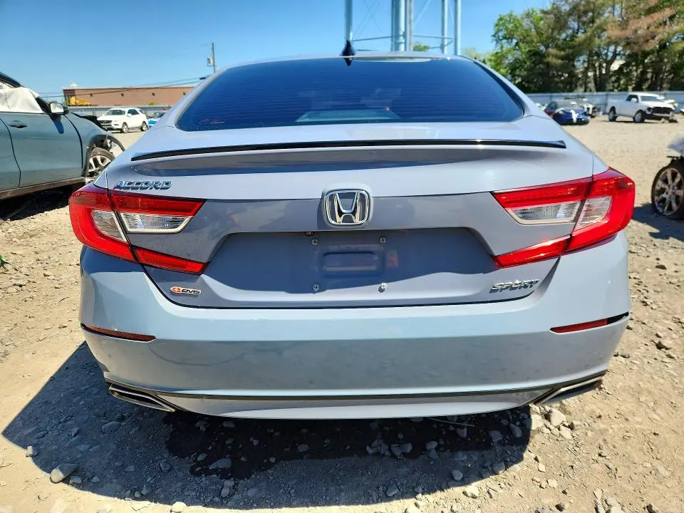 2021 HONDA ACCORD SPORT  