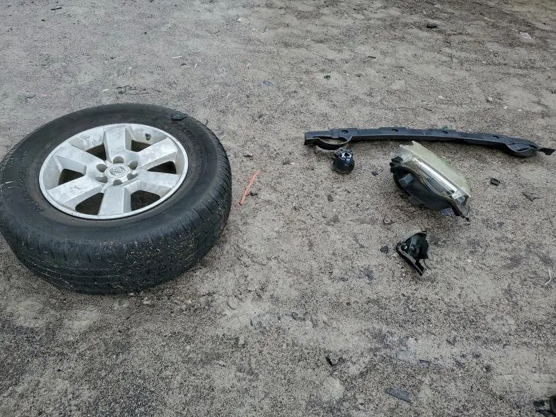 2012 NISSAN PATHFINDER S  