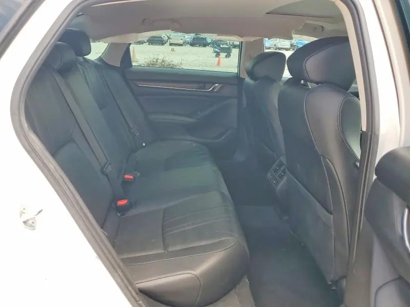 2021 HONDA ACCORD   