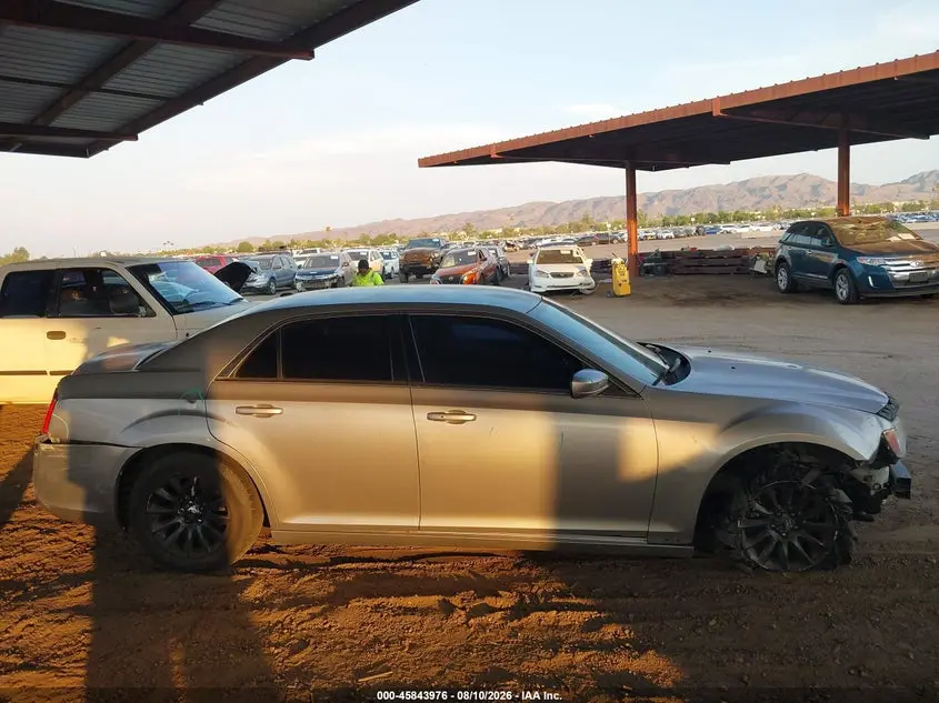 2013 CHRYSLER 300 MOTOWN