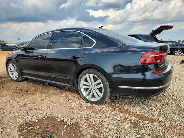 2018 VOLKSWAGEN PASSAT SE