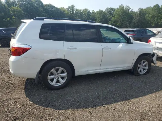 2010 TOYOTA HIGHLANDER SE  