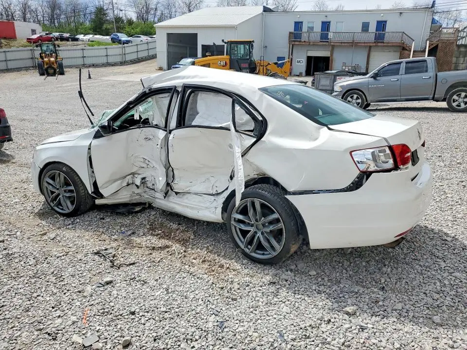 2012 VOLKSWAGEN JETTA   