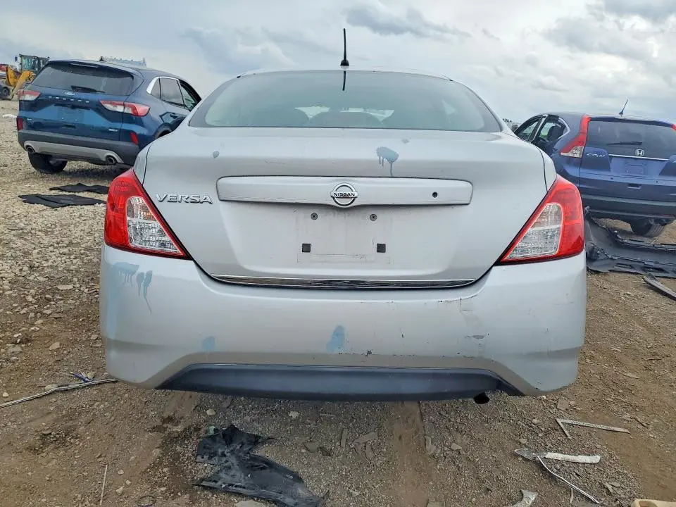 2015 NISSAN VERSA 1.6 S  
