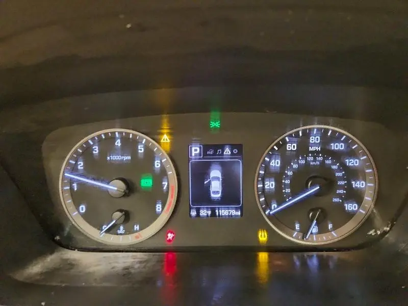 2015 HYUNDAI SONATA SPORT  