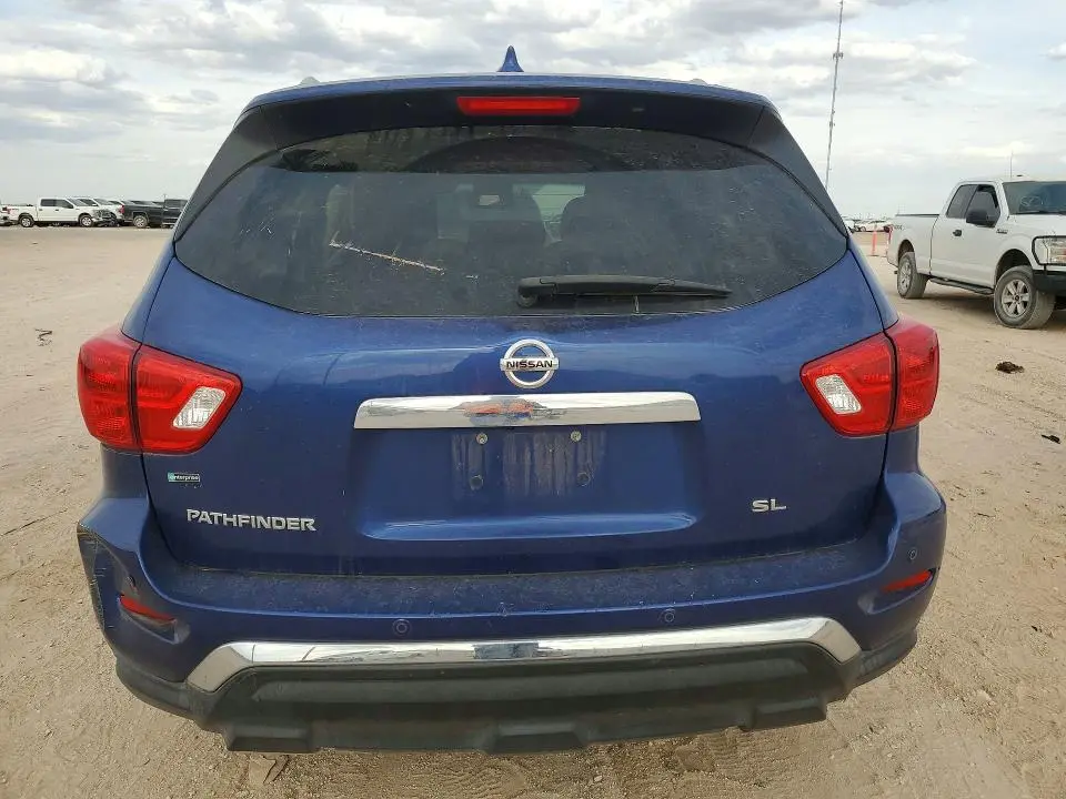 2020 NISSAN PATHFINDER SL  