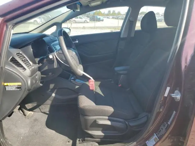 2017 KIA FORTE LX  