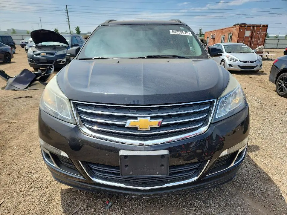 2015 CHEVROLET TRAVERSE LT  