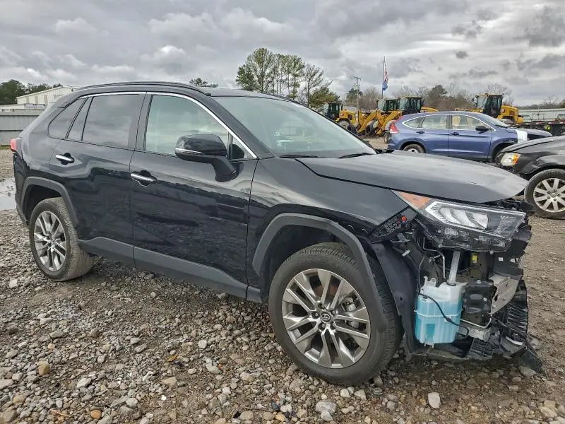 2019 TOYOTA RAV4 LIMITED  
