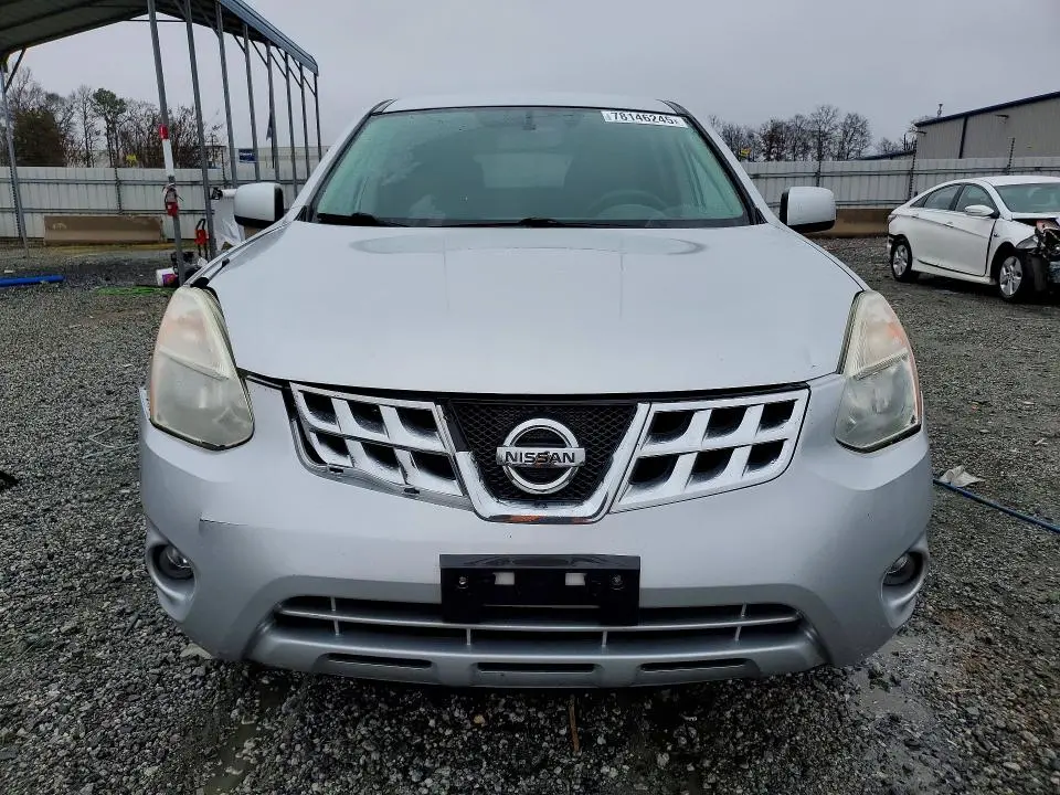 2013 NISSAN ROGUE   