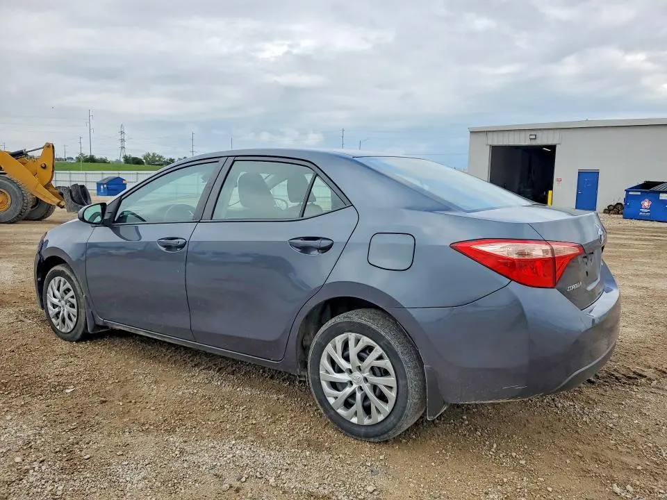 2017 TOYOTA COROLLA LE  