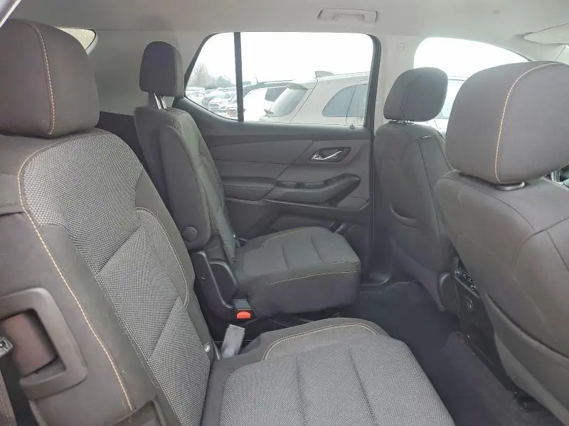 2020 CHEVROLET TRAVERSE LT  