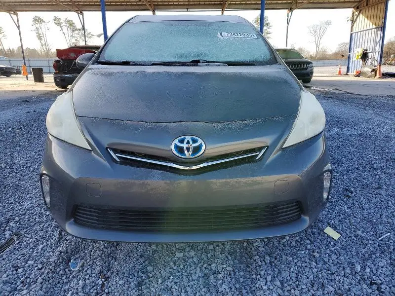 2013 TOYOTA PRIUS V   