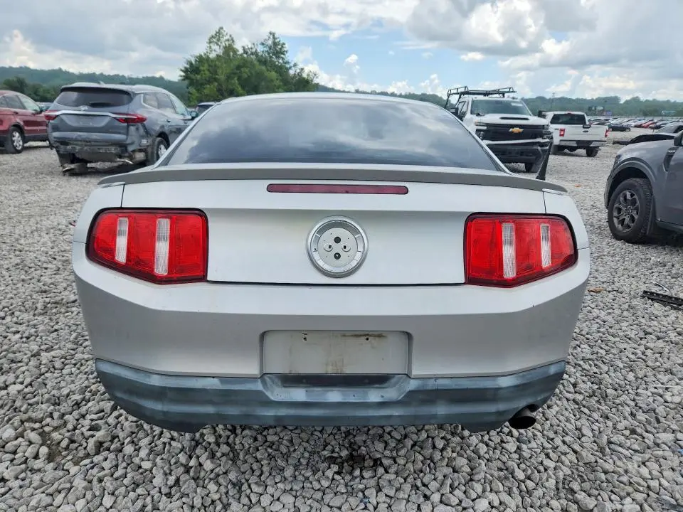 2010 FORD MUSTANG   