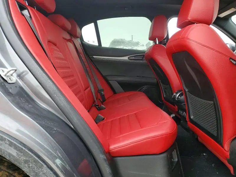 2024 ALFA ROMEO STELVIO TI  