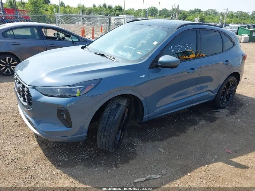 2025 FORD ESCAPE ST-LINE ELITE