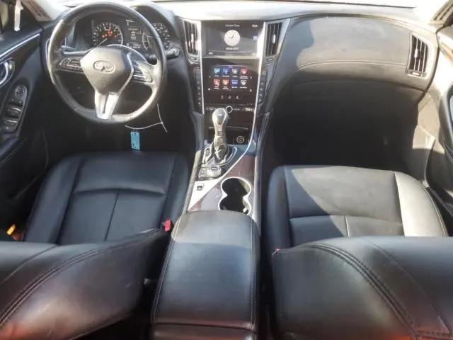 2019 INFINITI Q50 LUXE  