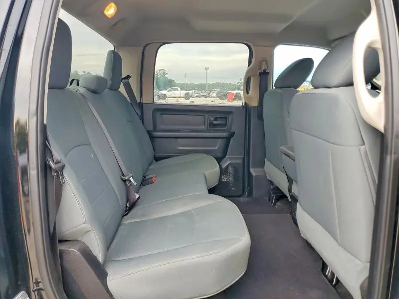 2015 RAM 1500 ST  