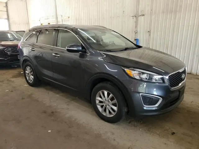 2018 KIA SORENTO LX  