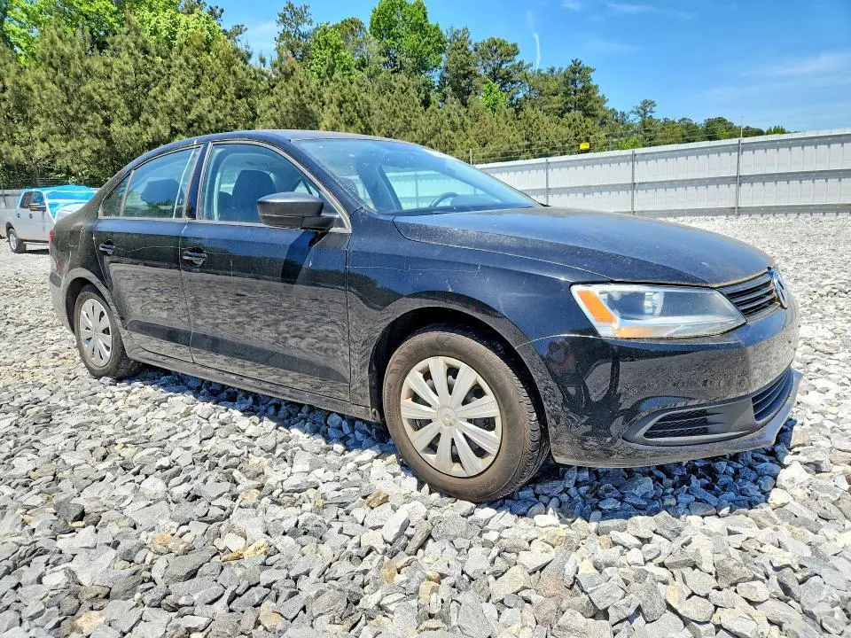 2012 VOLKSWAGEN JETTA BASE  