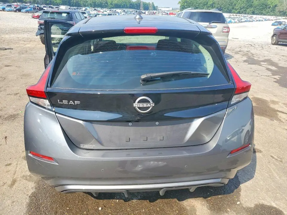 2025 NISSAN LEAF S  