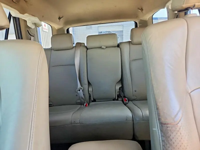 2010 TOYOTA 4RUNNER SR5  