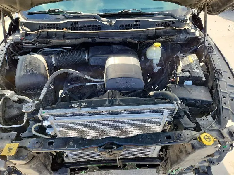 2014 RAM 1500 ST  