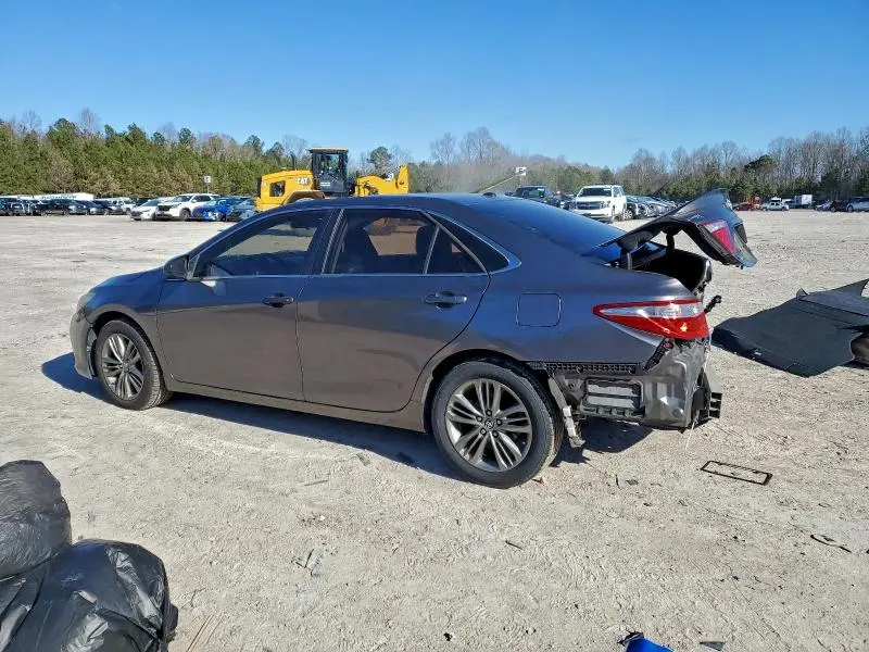 2016 TOYOTA CAMRY LE  