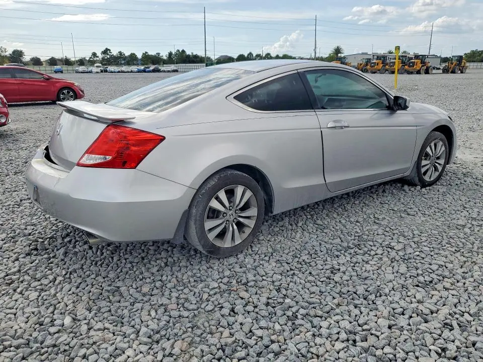 2011 HONDA ACCORD LX-S  