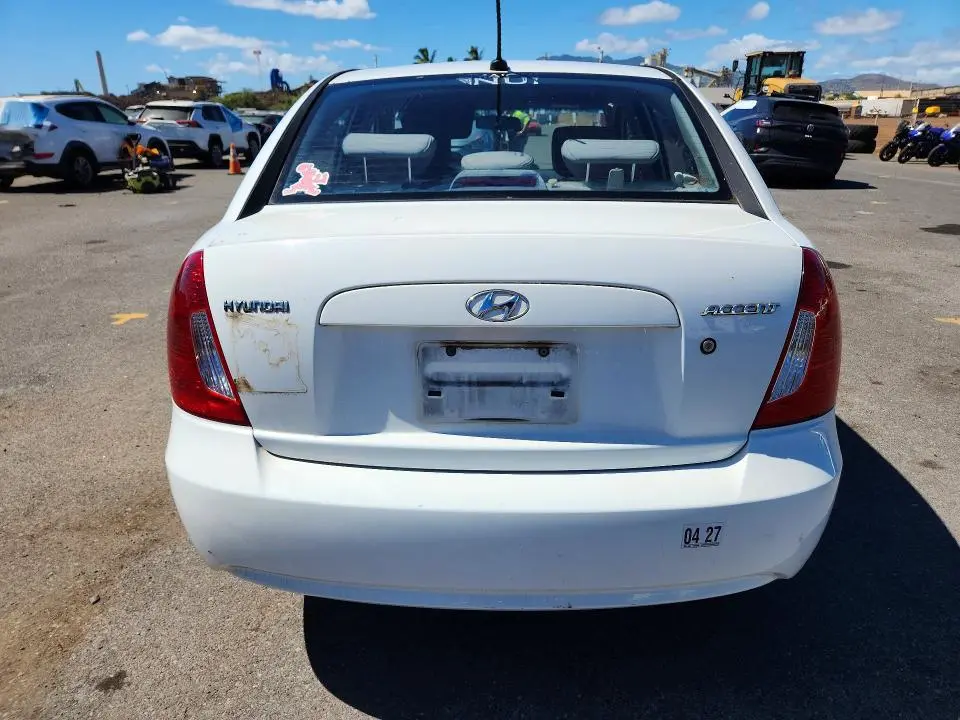 2010 HYUNDAI ACCENT GLS  