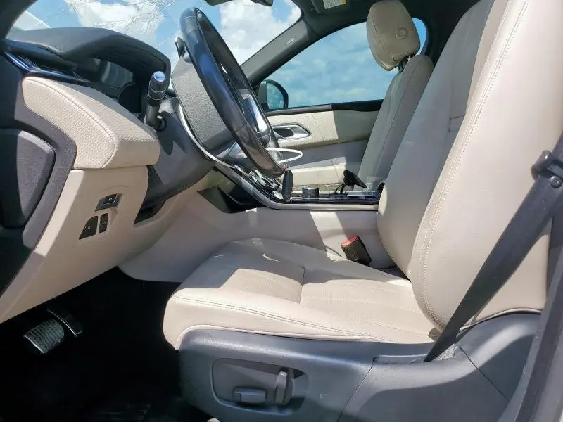 2018 LAND ROVER RANGE ROVER VELAR R-DYNAMIC SE  