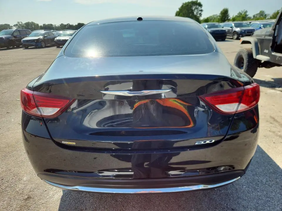 2015 CHRYSLER 200 LIMITED  