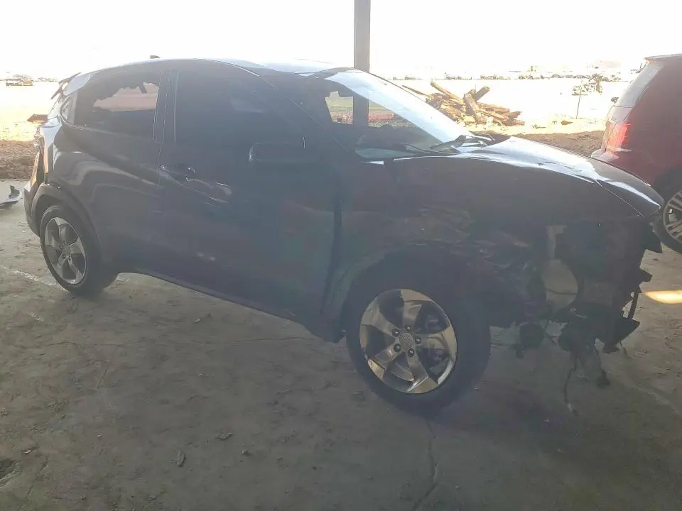2022 HONDA HR-V LX  