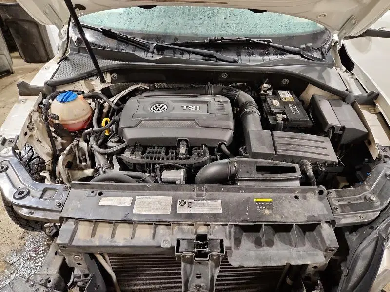 2014 VOLKSWAGEN PASSAT S  