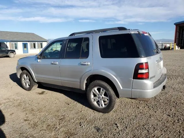 2010 FORD EXPLORER XLT  