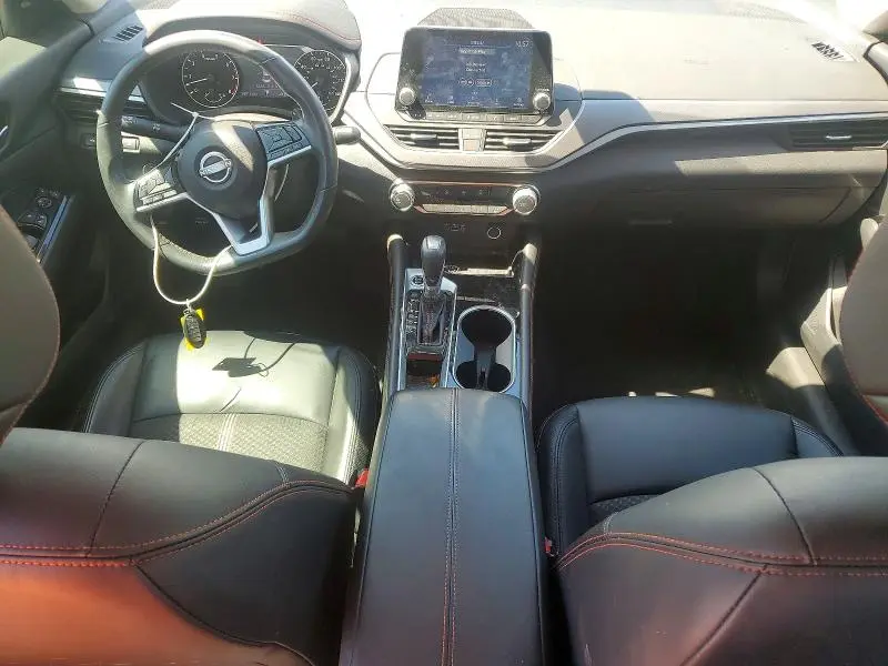 2024 NISSAN ALTIMA SR  