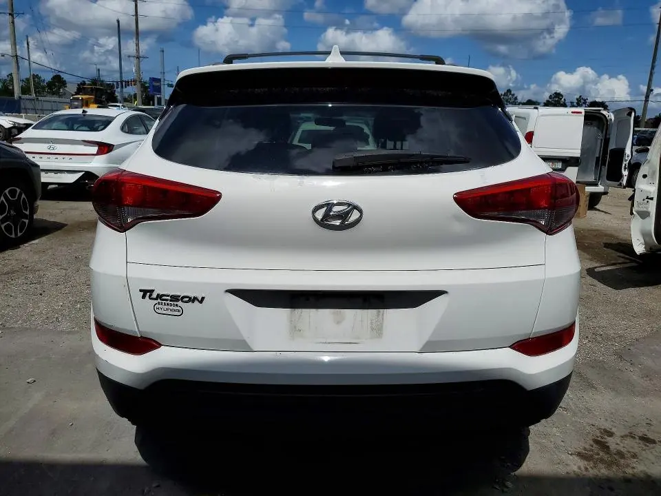 2018 HYUNDAI TUCSON SEL  