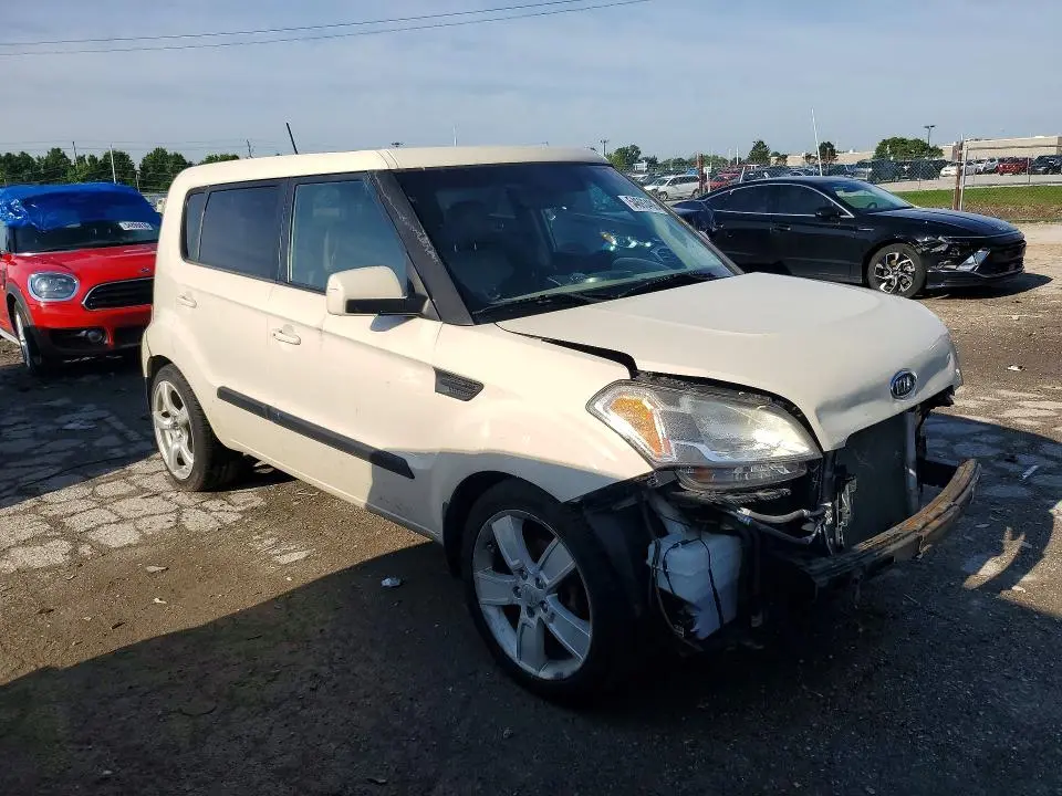 2011 KIA SOUL !  