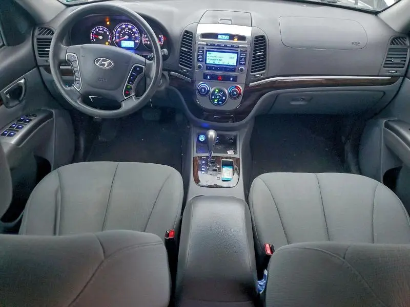 2011 HYUNDAI SANTA FE GLS  