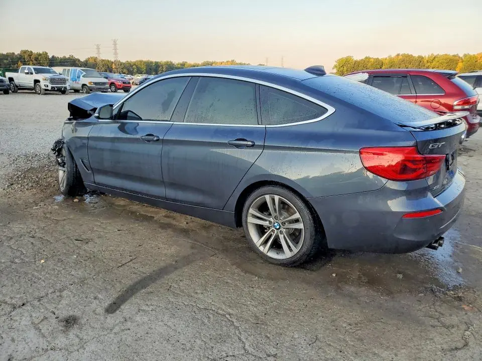 2017 BMW 330 XIGT  