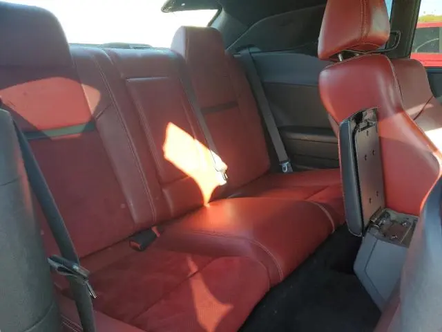 2013 DODGE CHALLENGER SRT-8  