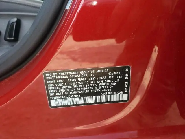 2018 VOLKSWAGEN PASSAT SE  