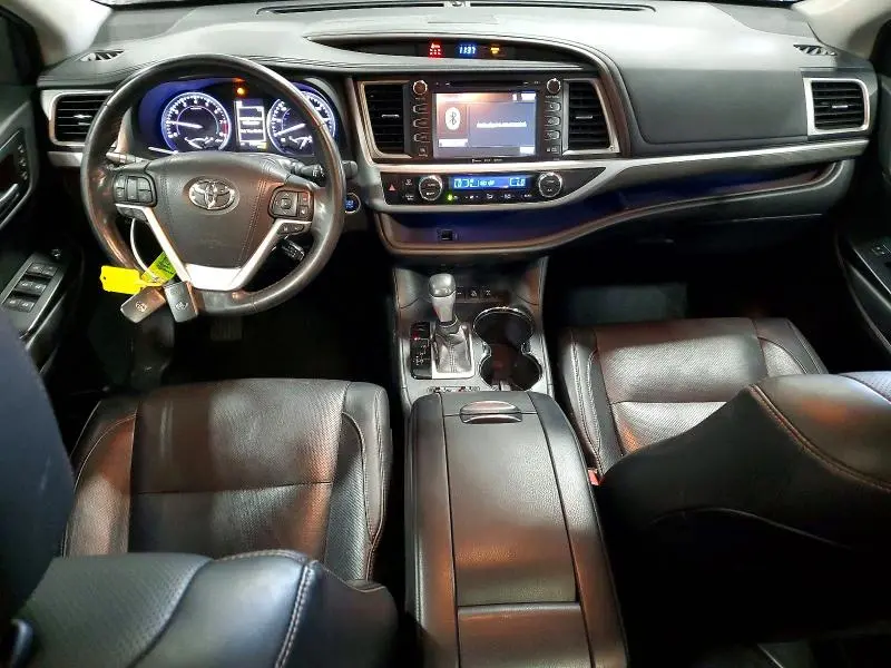 2018 TOYOTA HIGHLANDER LIMITED PLATINUM  