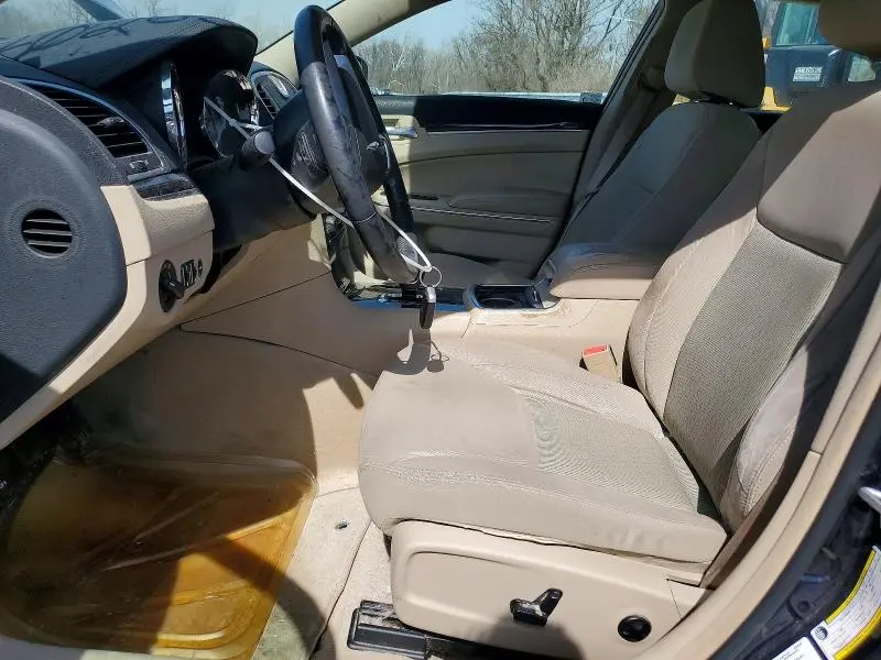 2012 CHRYSLER 300   