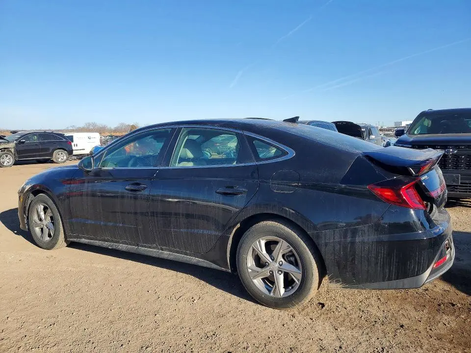 2021 HYUNDAI SONATA SE  