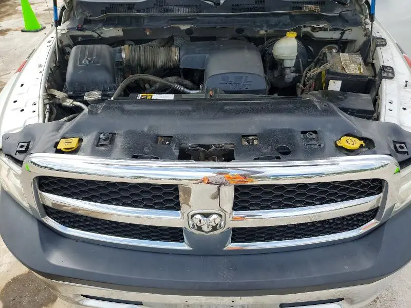 2015 RAM 1500 ST  